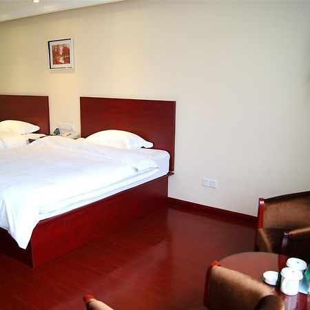 Greentree Inn Shandong Qingdao Development District Sdust Express Hotel Eksteriør bilde