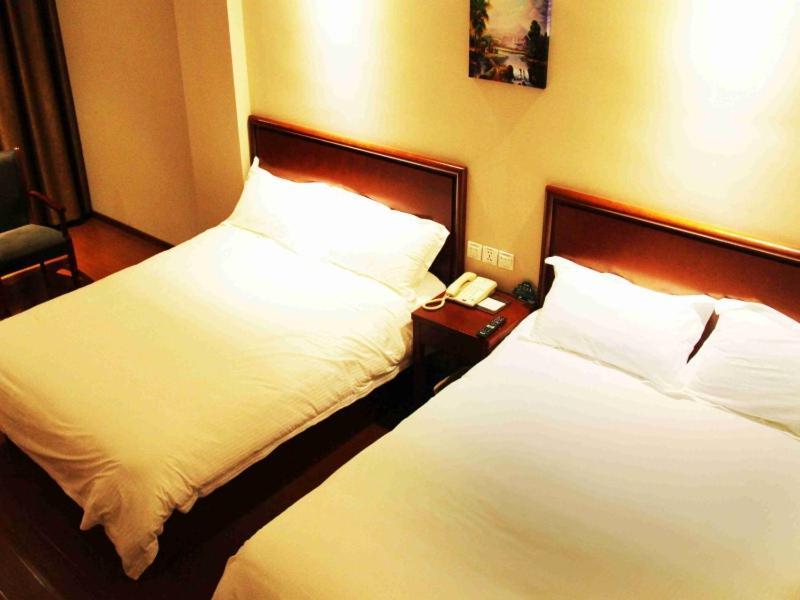 Greentree Inn Shandong Qingdao Development District Sdust Express Hotel Eksteriør bilde